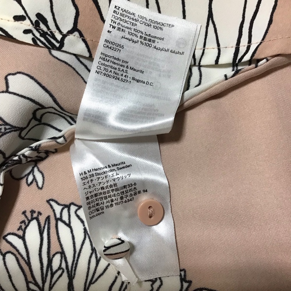 H&M Floral Blouse - Soft Pink and White - Picture 8 of 10